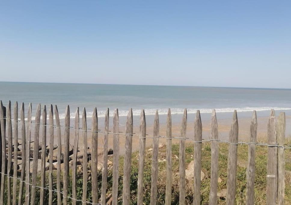 Le Courlis, A Deux Minutes De La Plage Hauteville-sur-Mer Exterior photo
